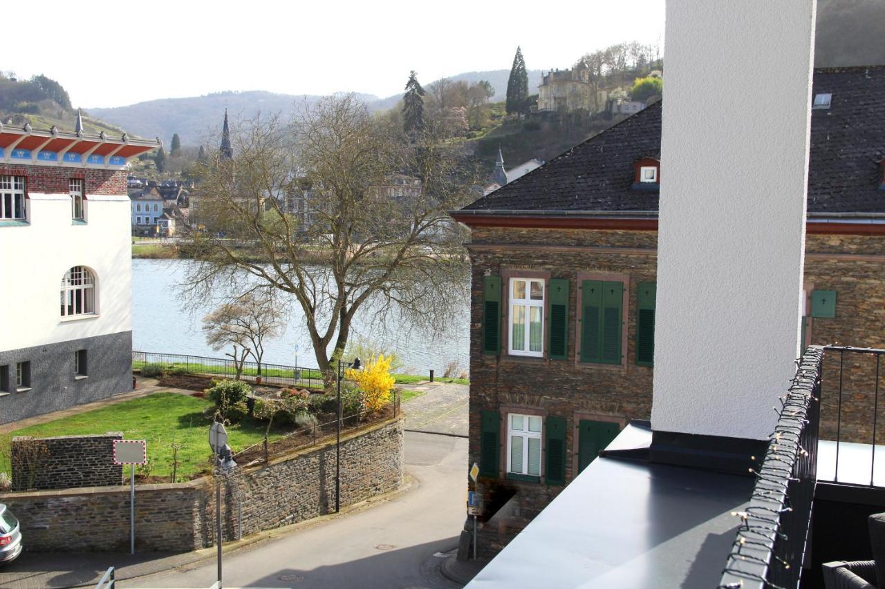 Mosel-Loggia - Luxusapartment -Terrass - Klimaanlage ทราเบิน-ทราร์บาค ภายนอก รูปภาพ