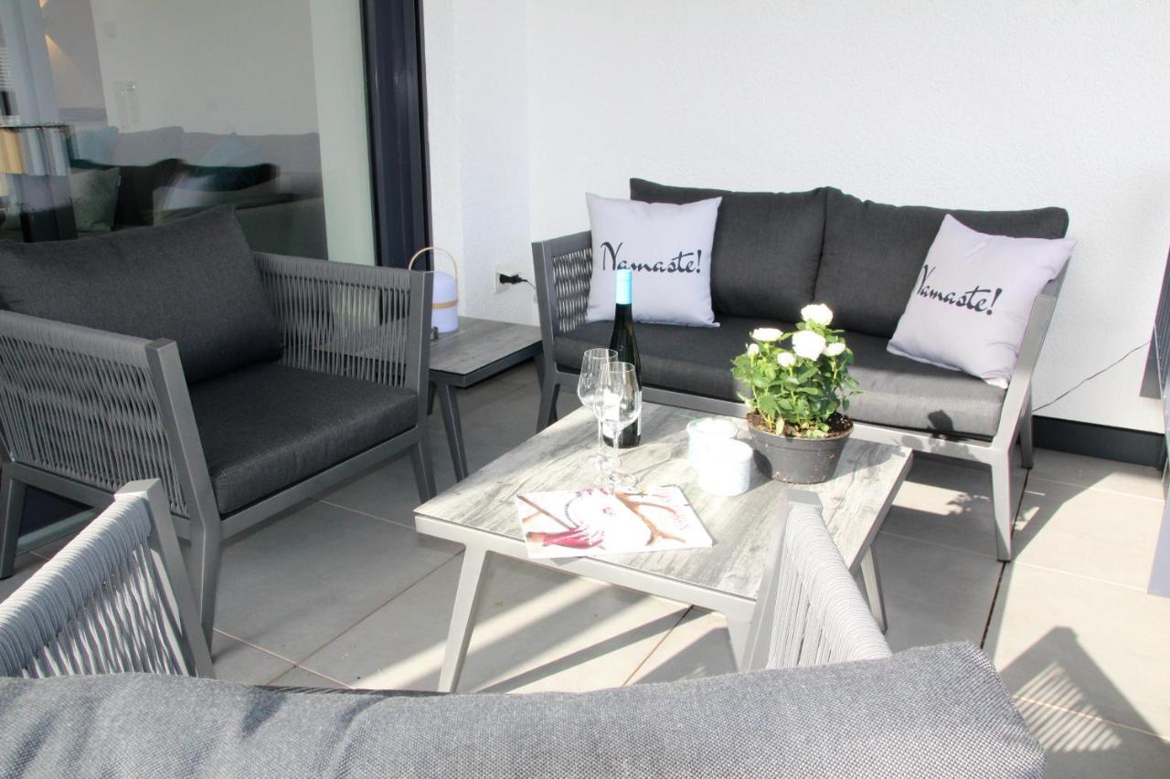 Mosel-Loggia - Luxusapartment -Terrass - Klimaanlage ทราเบิน-ทราร์บาค ภายนอก รูปภาพ